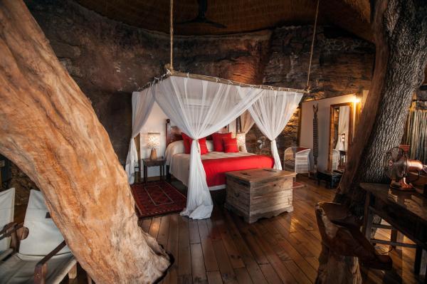 Tree House 