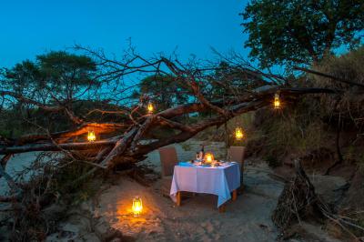 BUSH LUNCH & DINNER