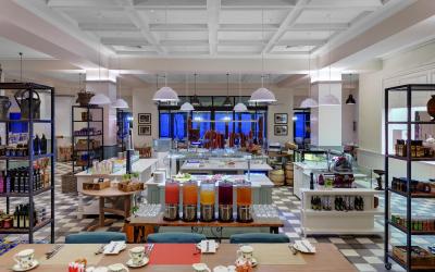 Farmhouse Deli
