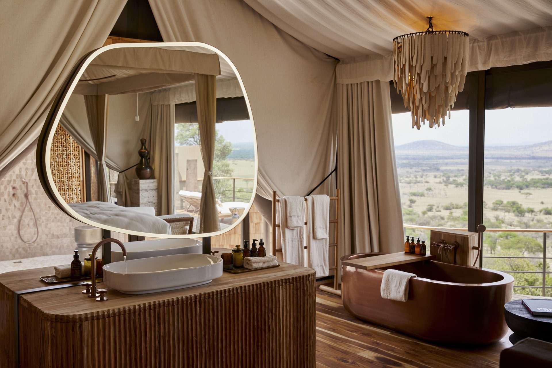 Luxury Suite