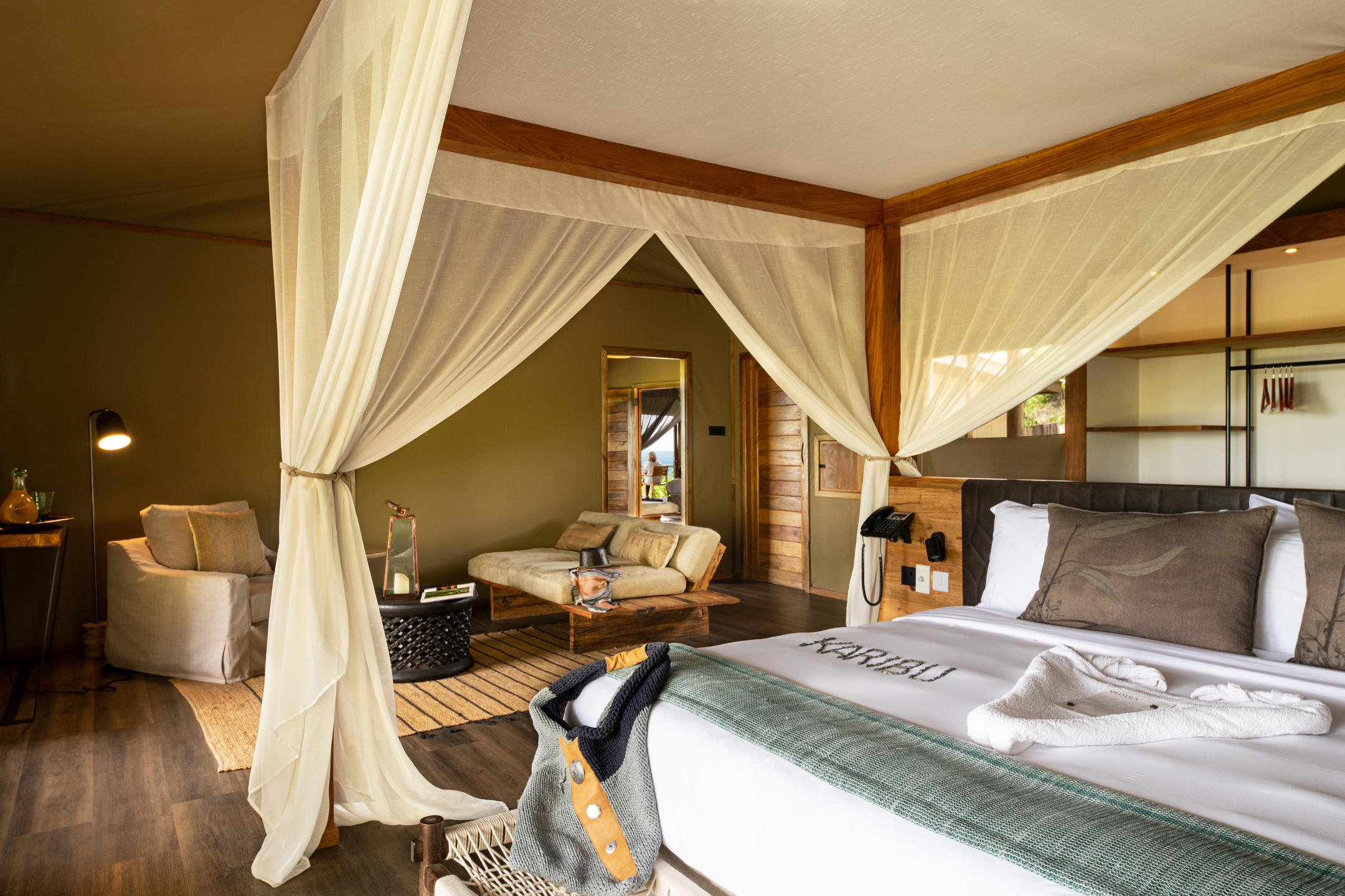 2 Bedroom Suite 