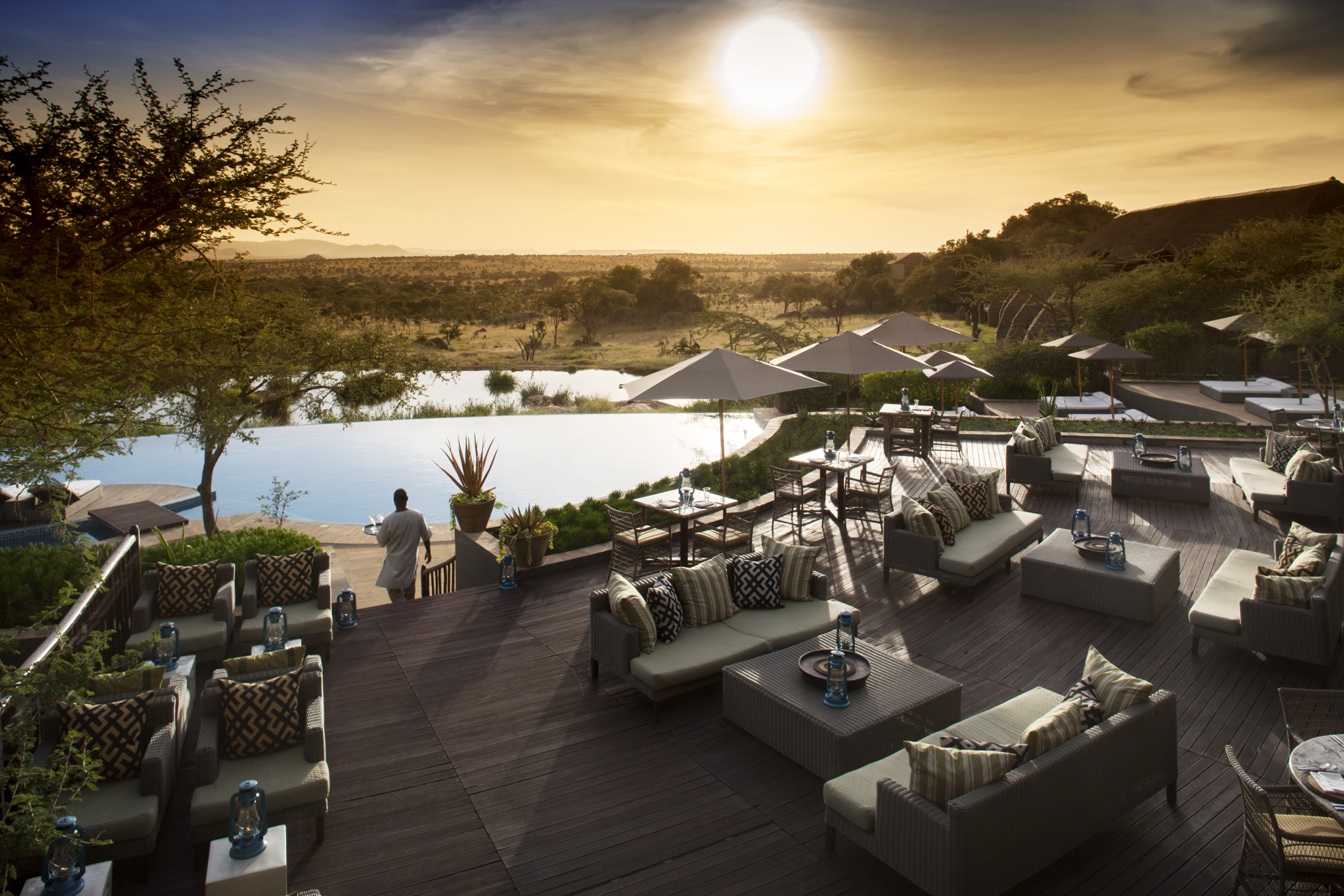 10 reasons why we love the Four Seasons Safari Lodge Serengeti