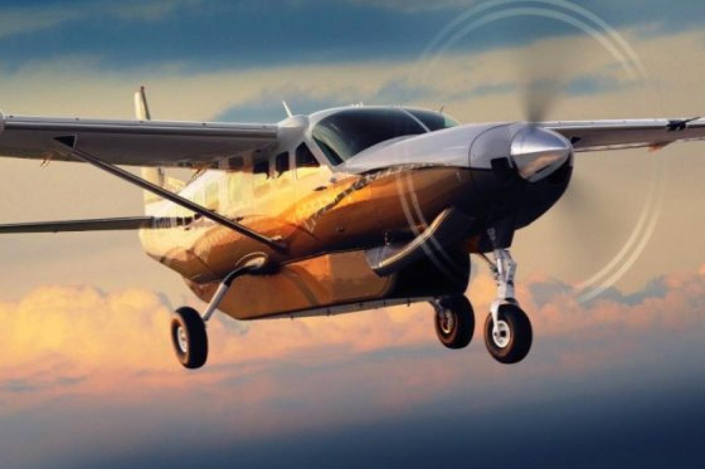 CESSNA CARAVAN 208
