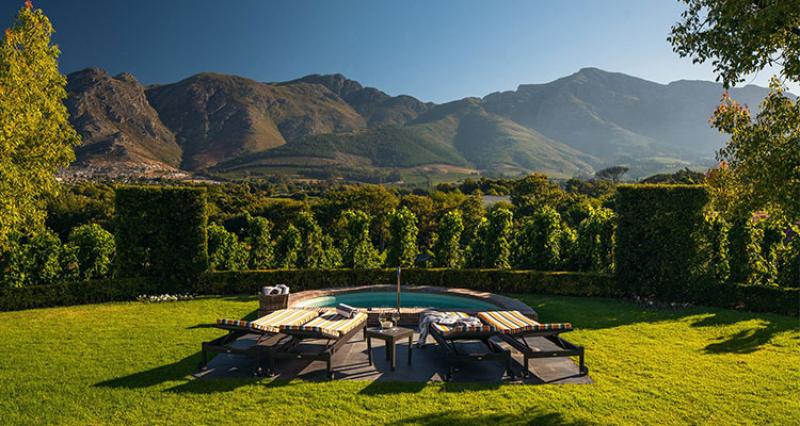 Days 6-7: Go wine tasting in Franschhoek